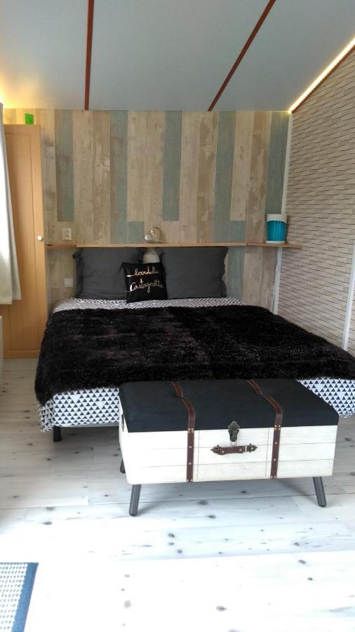 Le Haut Village Chambre D'Hotes Mobi-Loft Cosy Sauna ,Douche ,Chromotherapie Arrest Exterior photo